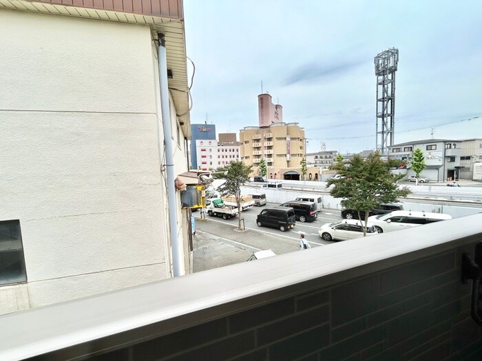 物件内観写真19　(室内からの展望)