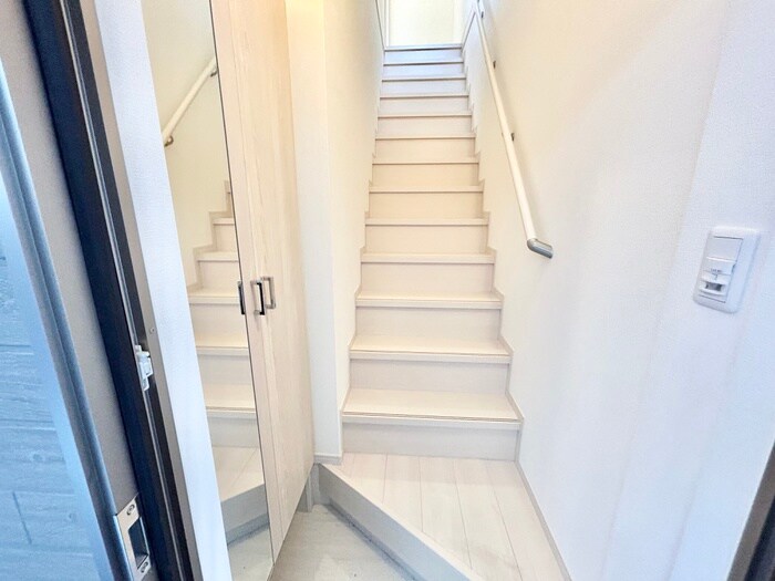 物件内観写真22　(廊下)