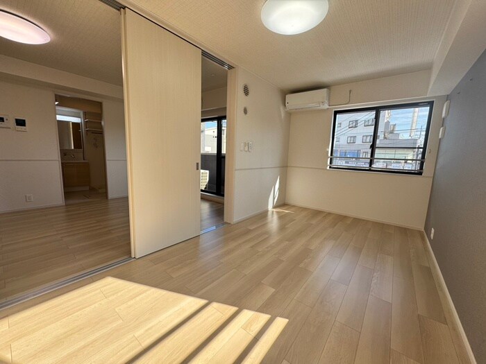 物件内観写真7　(居室)