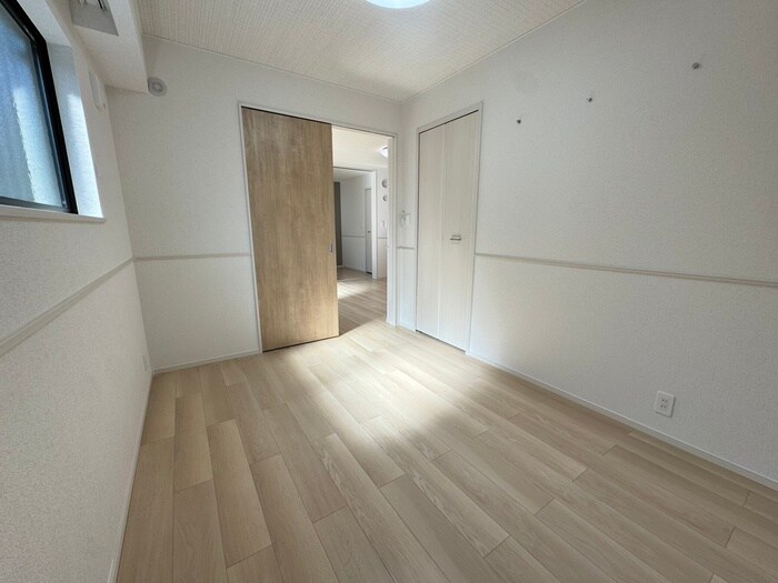 物件内観写真10　(居室)