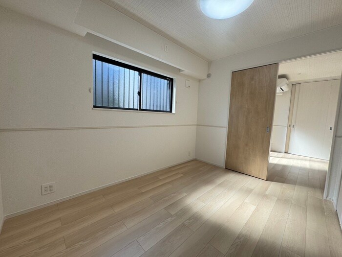 物件内観写真11　(居室)