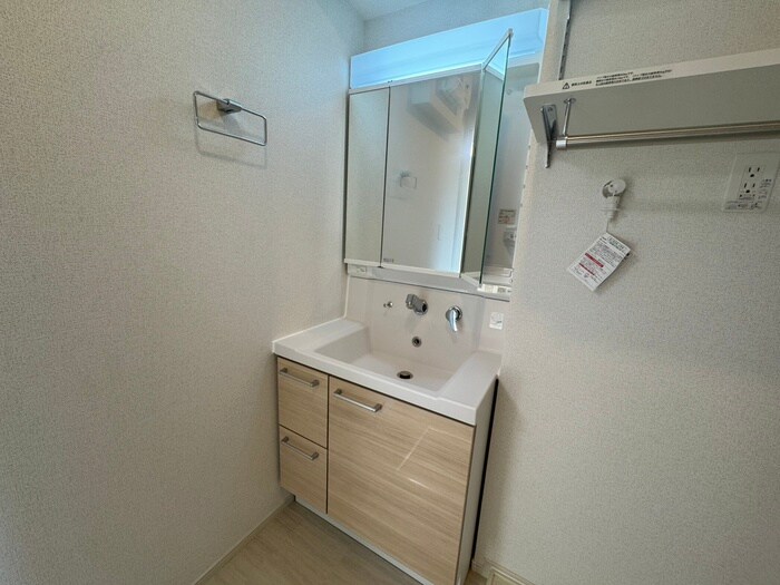 物件内観写真17　(洗面)