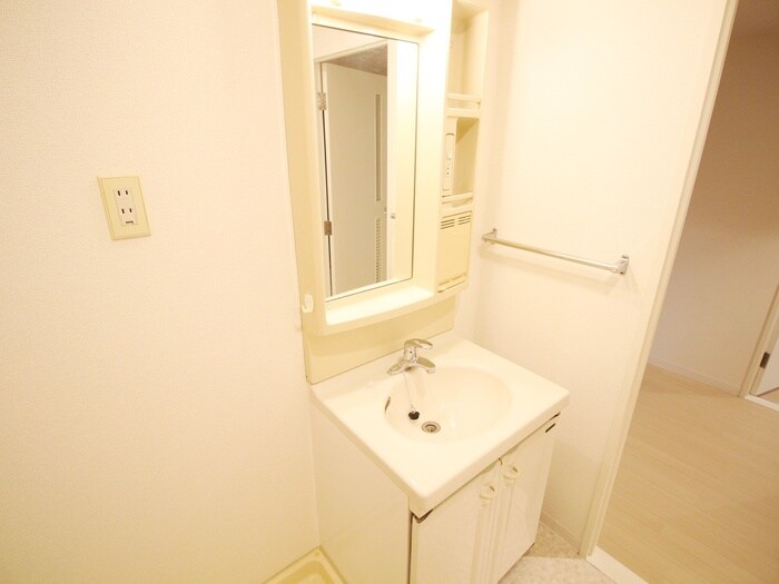 物件内観写真14　(洗面)