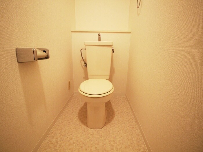 物件内観写真16　(トイレ)