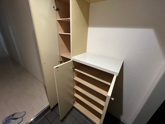 物件内観写真13　(靴箱)