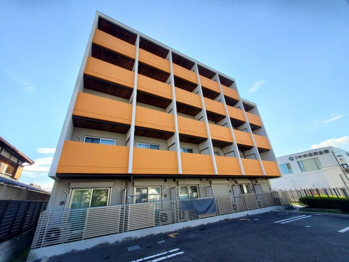 物件外観写真1　(外観写真)