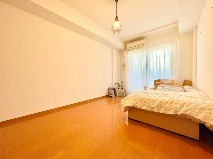 物件内観写真10　(居室)