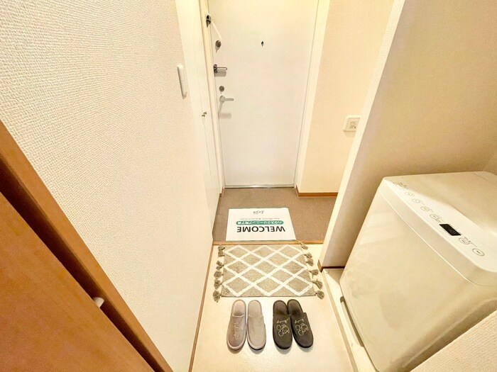 物件内観写真18　(廊下)