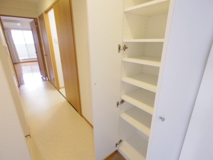 物件内観写真20　(玄関)