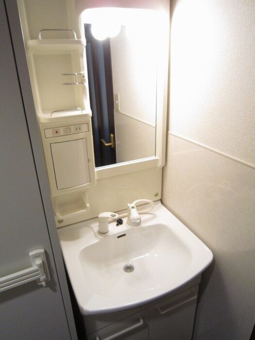 物件内観写真10　(洗面)