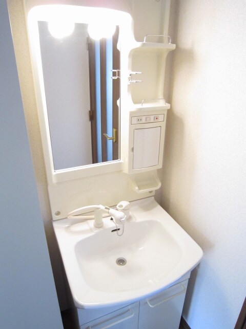 物件内観写真12　(洗面)