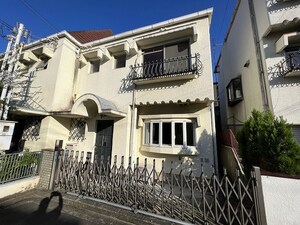 菊丘戸建外観写真