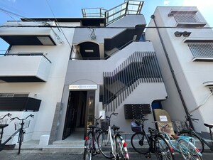 ストークマンション二宮外観写真