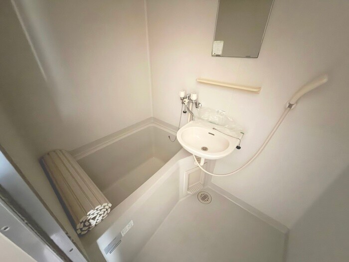 物件内観写真12　(バス／シャワールーム等)