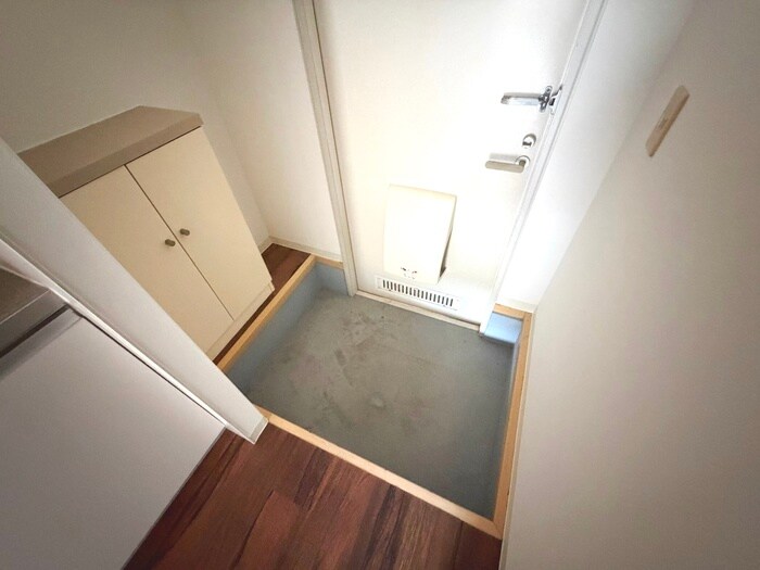 物件内観写真20　(玄関)