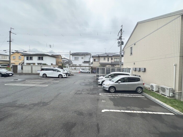 物件内観写真15　(室内からの展望)