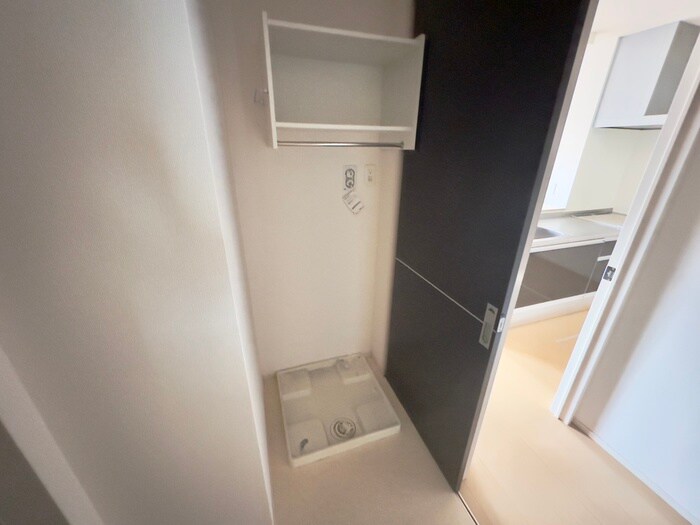 物件内観写真20　(洗濯機置場)