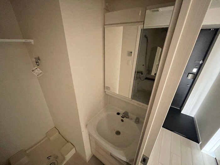 物件内観写真13　(洗面)