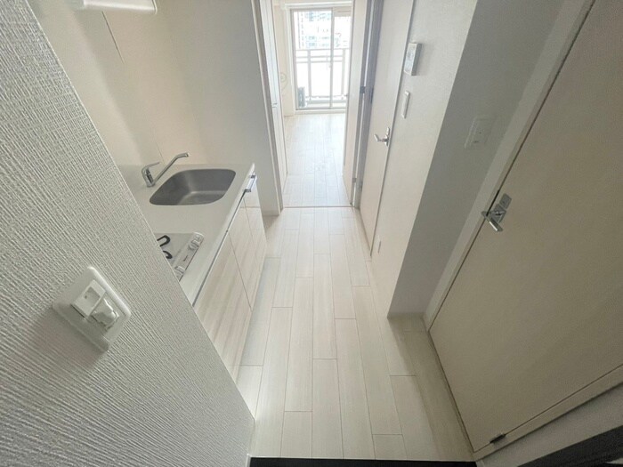 物件内観写真20　(廊下)