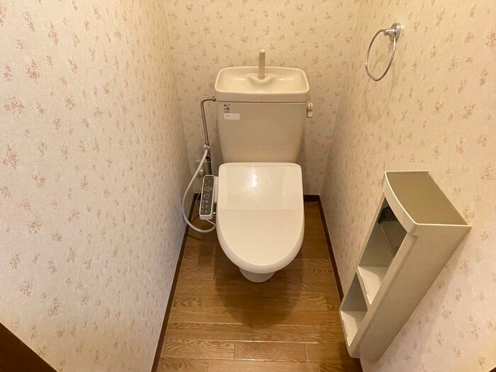 物件内観写真11　(トイレ)