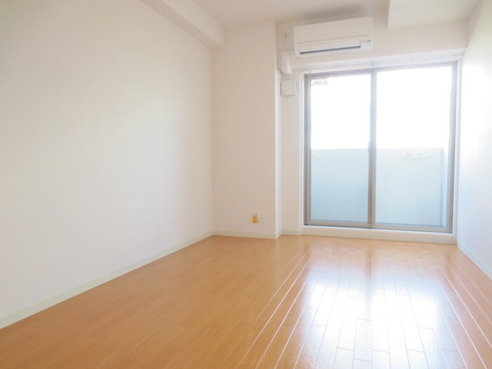 物件内観写真6　(居室)