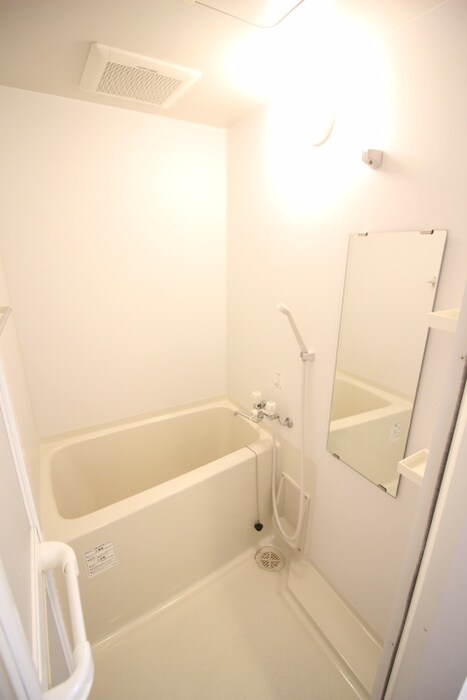 物件内観写真12　(バス／シャワールーム等)