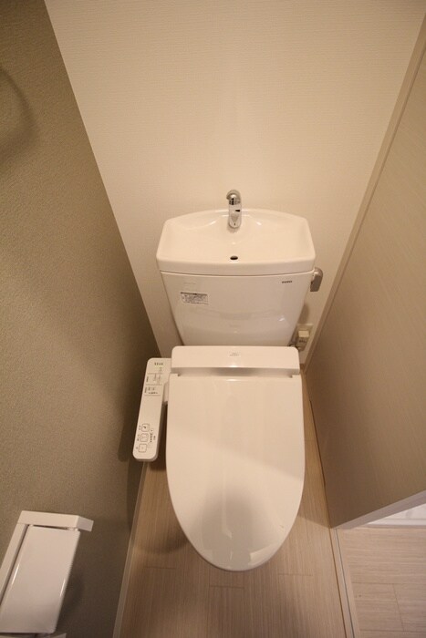 物件内観写真11　(トイレ)