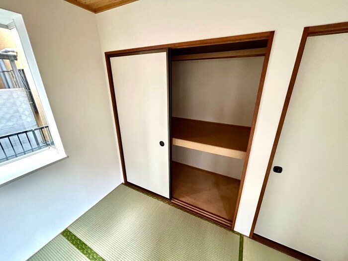 物件内観写真15　(収納)