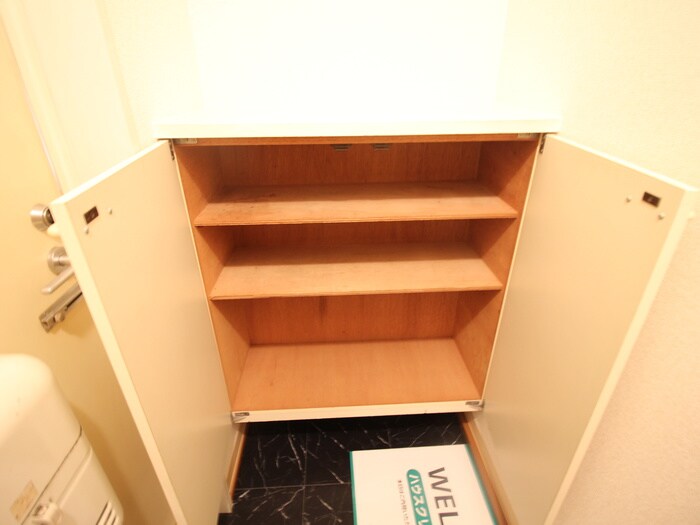 物件内観写真21　(靴箱)