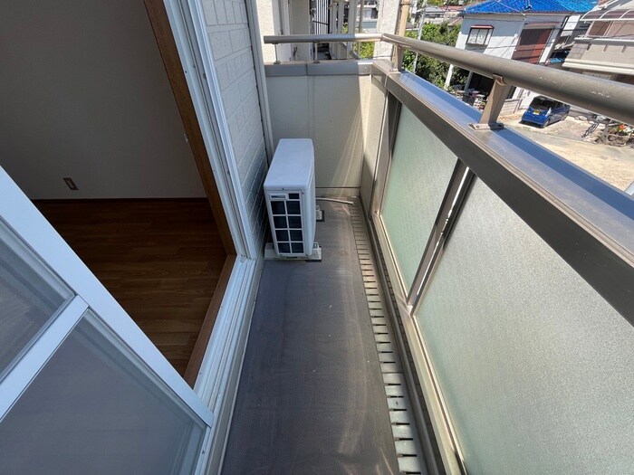 物件内観写真16　(ベランダ・バルコニー)