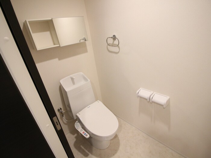 物件内観写真10　(トイレ)