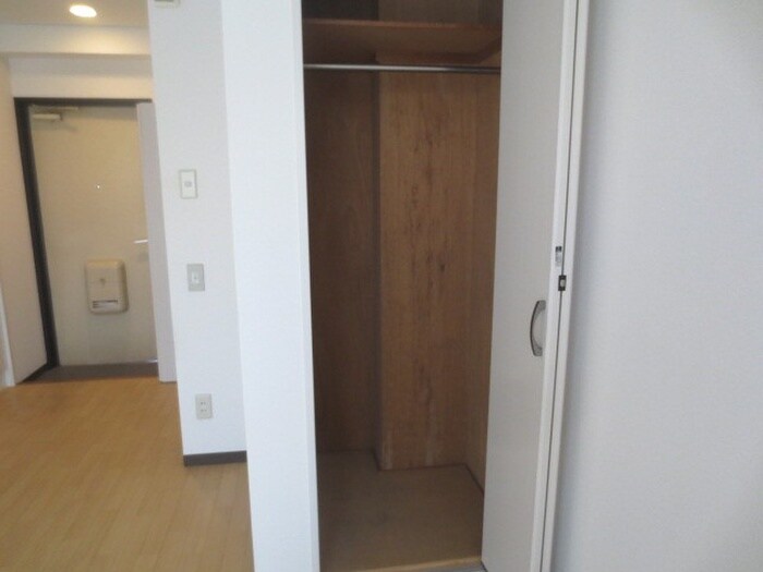 物件内観写真11　(収納)