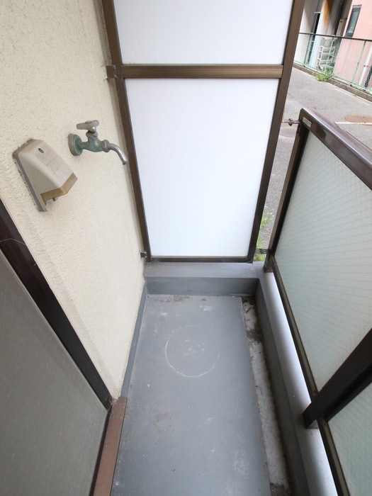 物件内観写真17　(洗濯機置場)