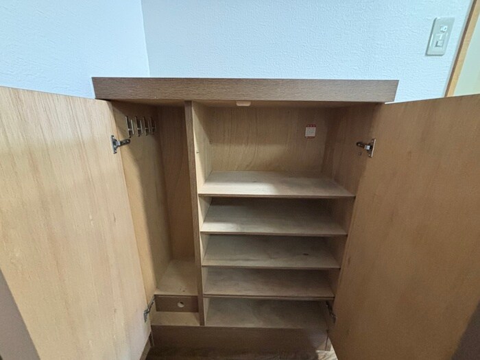 物件内観写真19　(靴箱)