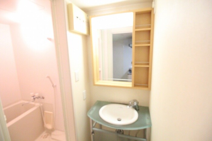 物件内観写真8　(洗面)