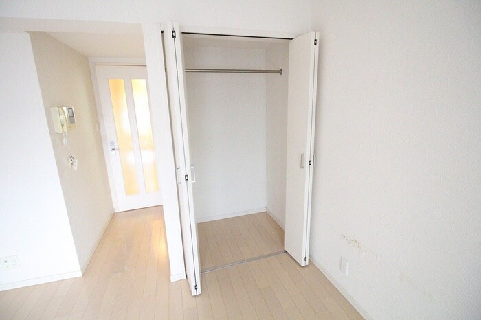 物件内観写真10　(収納)