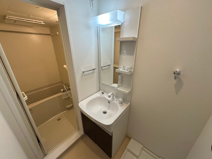 物件内観写真9　(洗面)