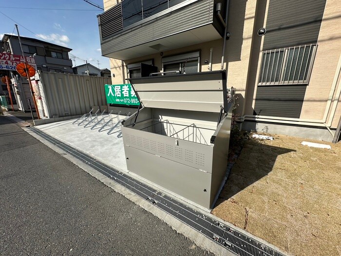 物件外観写真6　(建物設備)