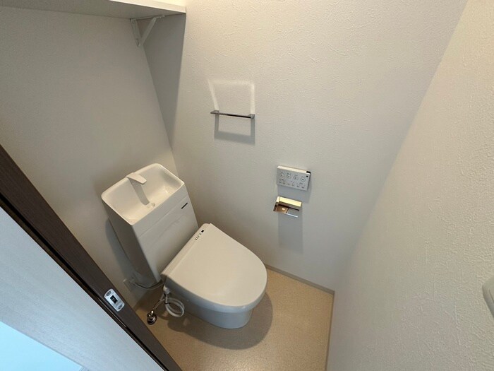 物件内観写真10　(トイレ)