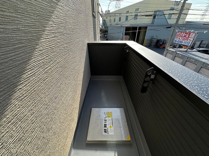 物件内観写真12　(ベランダ・バルコニー)