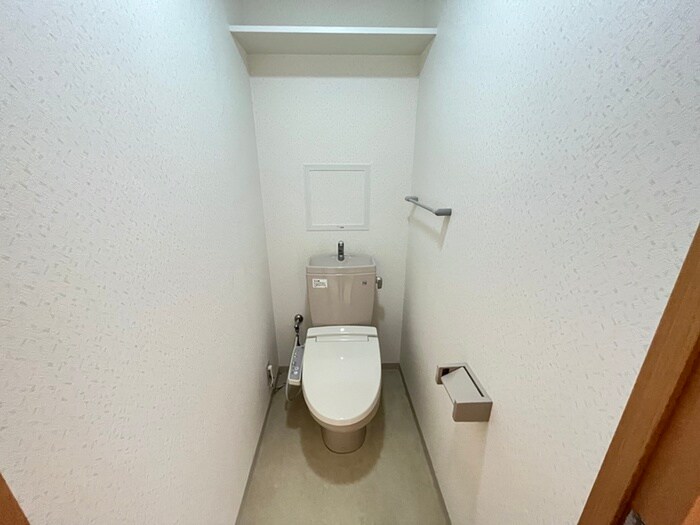 物件内観写真10　(トイレ)