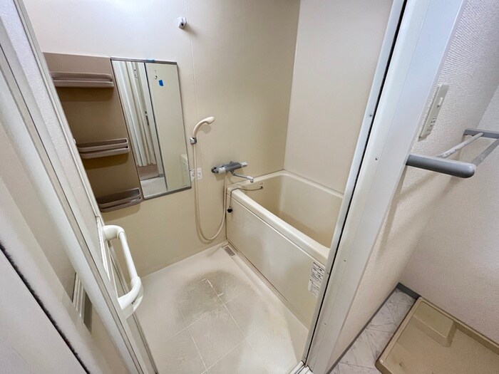 物件内観写真11　(バス／シャワールーム等)