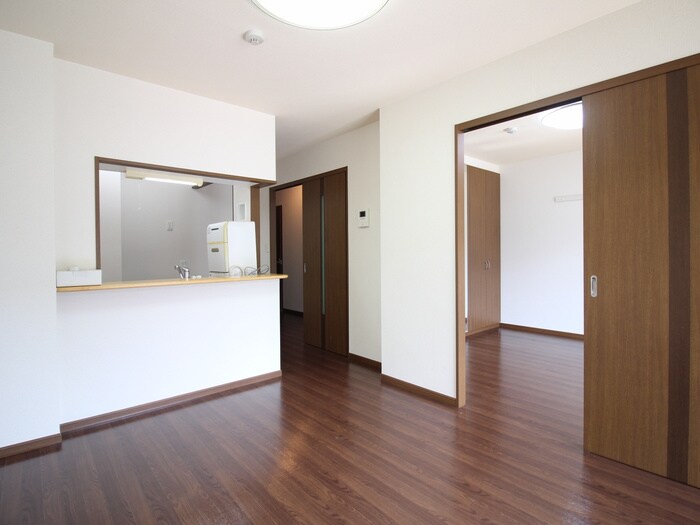 物件内観写真7　(居室)