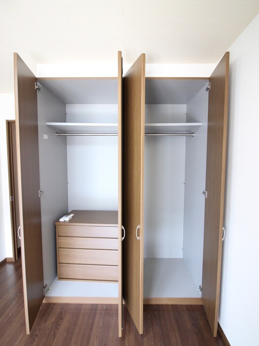 物件内観写真9　(収納)