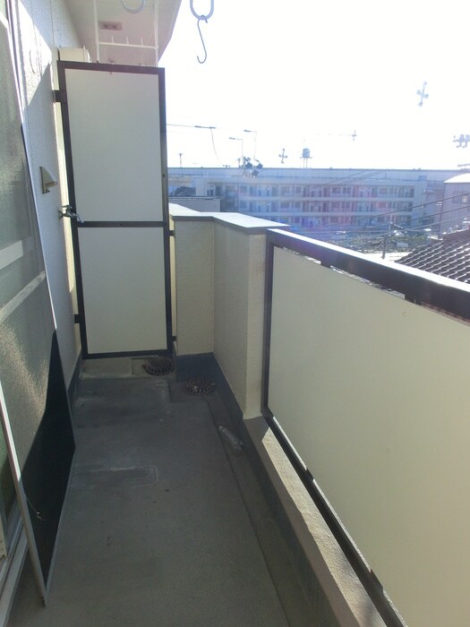 物件内観写真16　(ベランダ・バルコニー)