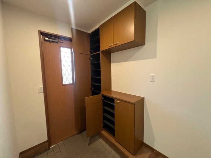 物件内観写真19　(靴箱)