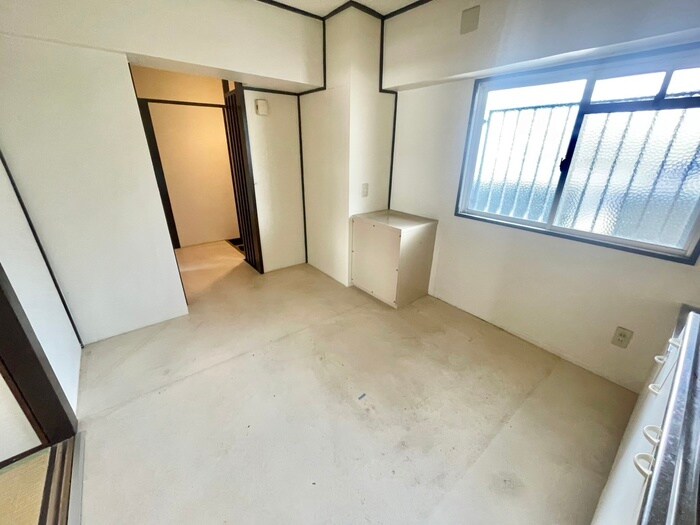 物件内観写真19　(居室)