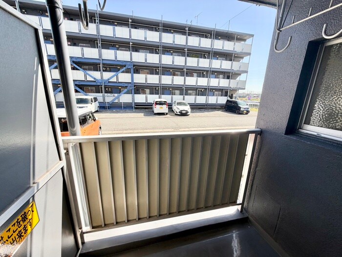 物件内観写真20　(室内からの展望)