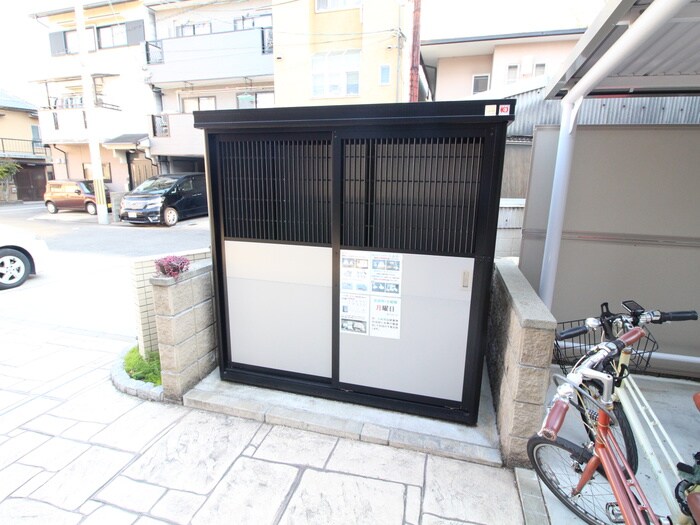 物件外観写真4　(建物設備)