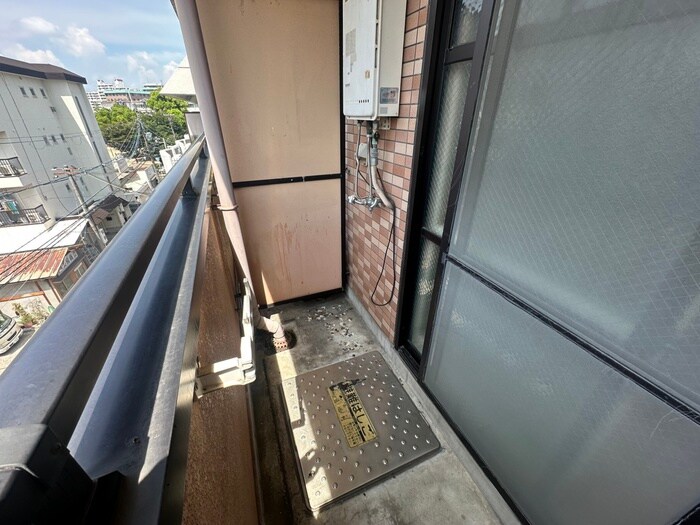 物件内観写真22　(洗濯機置場)